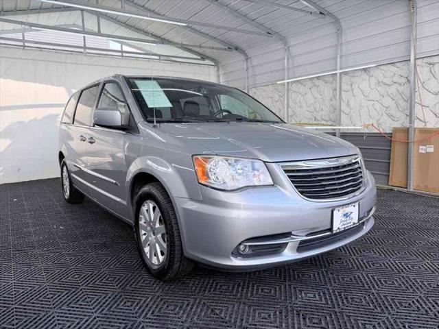 2015 Chrysler Town & Country Touring