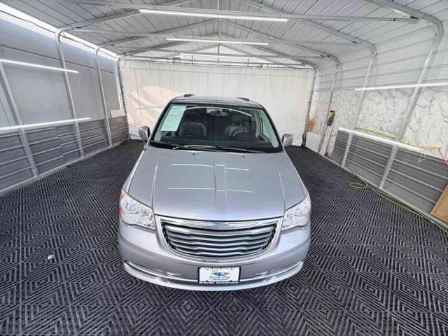 2015 Chrysler Town & Country Touring