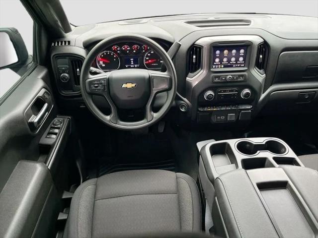 2024 Chevrolet Silverado 1500 2WD Crew Cab Short Bed Custom