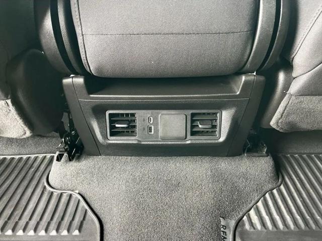 2024 Chevrolet Silverado 1500 2WD Crew Cab Short Bed Custom