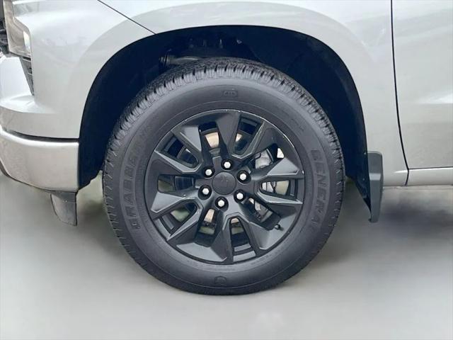 2024 Chevrolet Silverado 1500 2WD Crew Cab Short Bed Custom