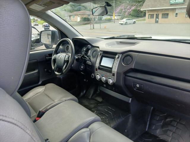 2014 Toyota Tundra SR 5.7L V8