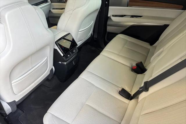 2026 Cadillac iQ Luxury