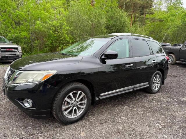 2013 Nissan Pathfinder SL for sale in Angola, NY