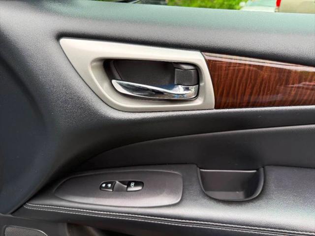 2013 Nissan Pathfinder SL