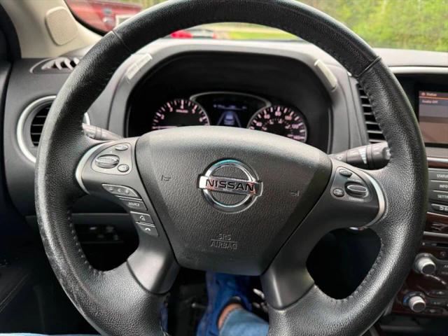 2013 Nissan Pathfinder SL