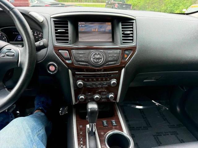 2013 Nissan Pathfinder SL