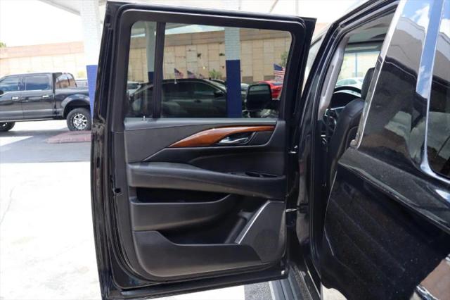 2017 Cadillac Escalade ESV Premium Luxury