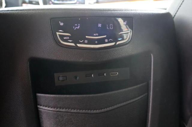 2017 Cadillac Escalade ESV Premium Luxury
