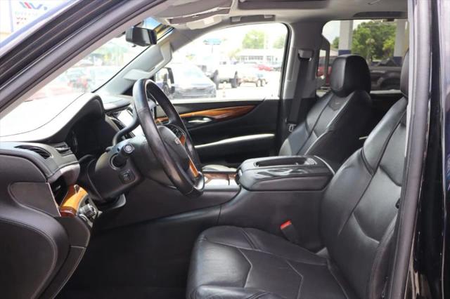 2017 Cadillac Escalade ESV Premium Luxury