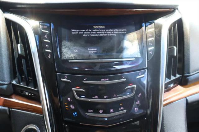 2017 Cadillac Escalade ESV Premium Luxury
