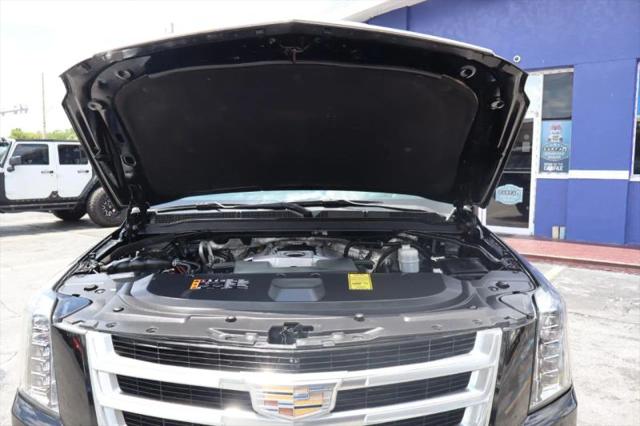 2017 Cadillac Escalade ESV Premium Luxury