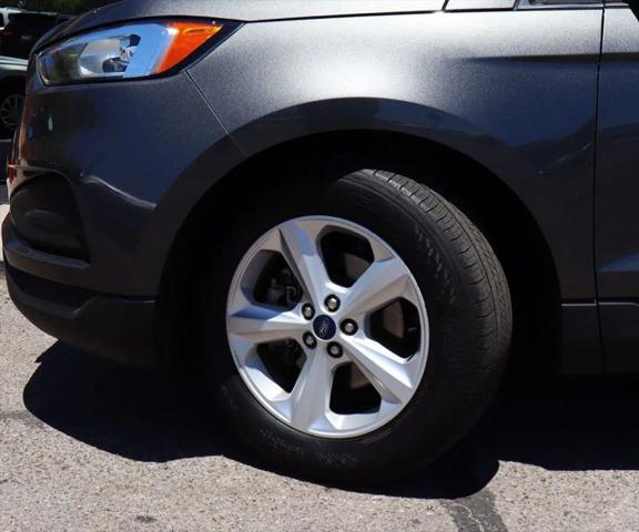 2020 Ford Edge SE