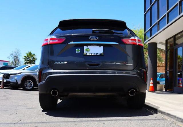 2020 Ford Edge SE