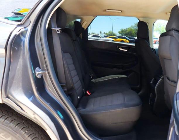 2020 Ford Edge SE