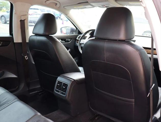 2015 Volkswagen Passat 2.0L TDI SEL Premium