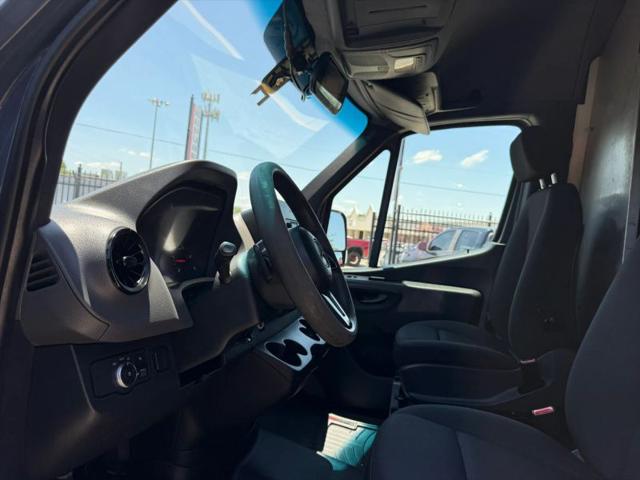 2019 Mercedes-Benz Sprinter 2500 High Roof V6