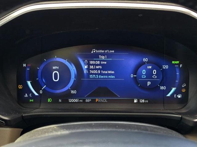 2020 Ford Escape Titanium Hybrid