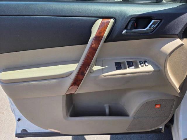 2013 Toyota Highlander Limited V6