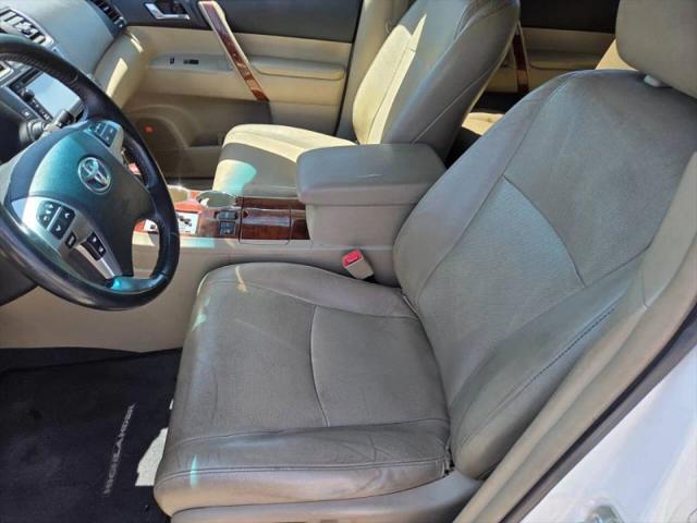 2013 Toyota Highlander Limited V6