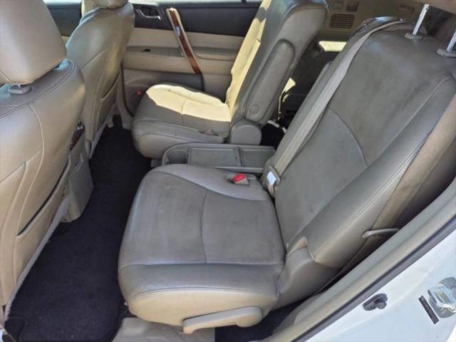 2013 Toyota Highlander Limited V6