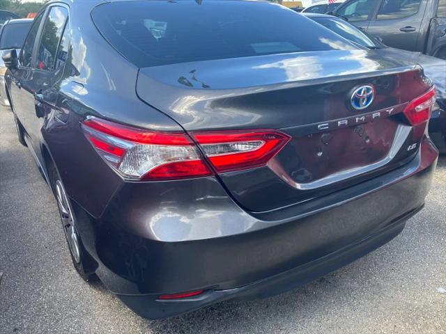 2020 Toyota Camry LE Hybrid