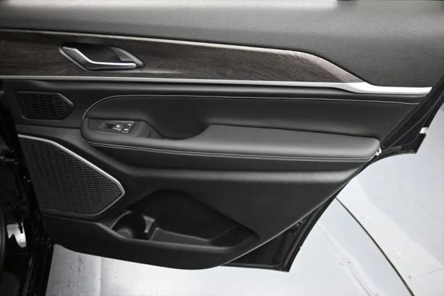 2026 Jeep Grand Cherokee L Limited Reserve