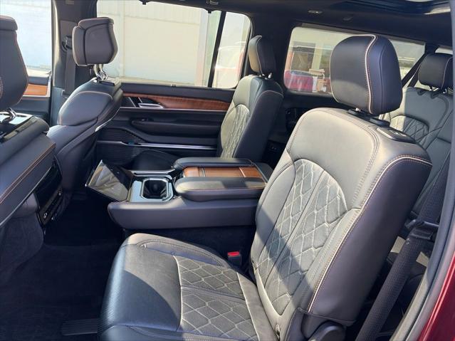 2024 Jeep Grand Wagoneer L Series III 4x4