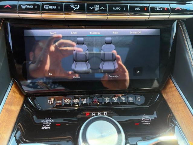 2024 Jeep Grand Wagoneer L Series III 4x4