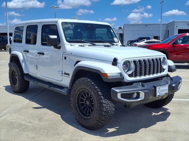 2025 Jeep Wrangler 4-Door Sahara 4x4