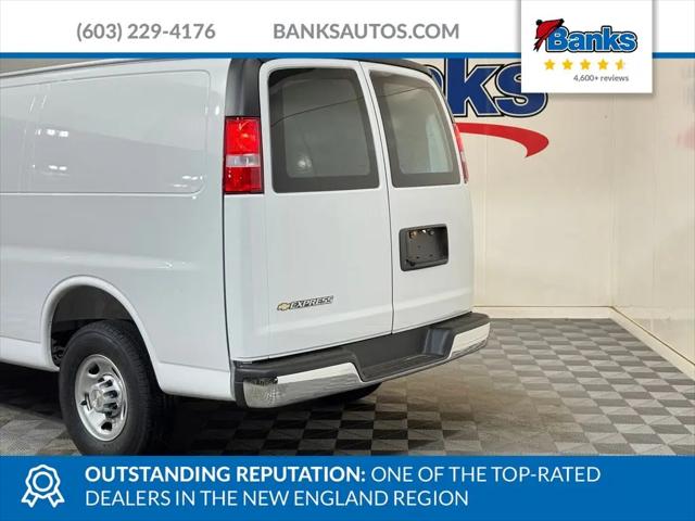 2026 Chevrolet Express Cargo Van 2500 Regular Wheelbase, WT, RWD