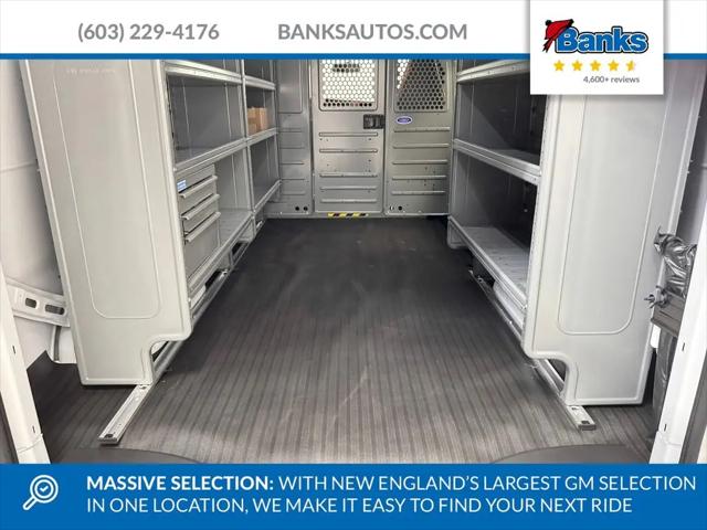 2026 Chevrolet Express Cargo Van 2500 Regular Wheelbase, WT, RWD