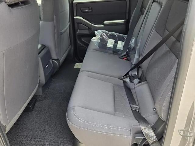 2026 Nissan Frontier Crew Cab Long Bed SV 4x2