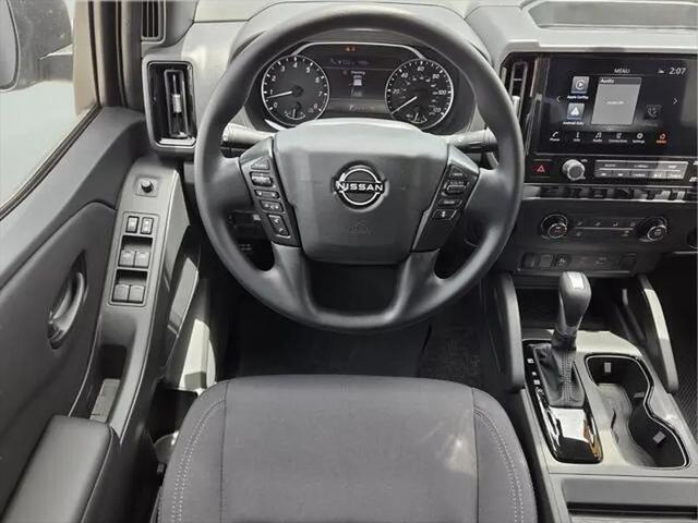 2026 Nissan Frontier Crew Cab Long Bed SV 4x2
