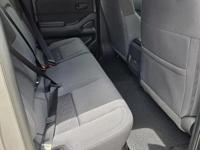 2026 Nissan Frontier Crew Cab Long Bed SV 4x2