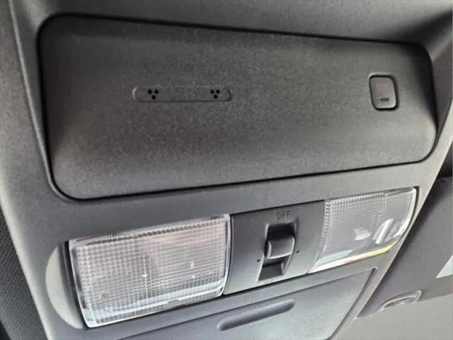 2026 Nissan Frontier Crew Cab Long Bed SV 4x2