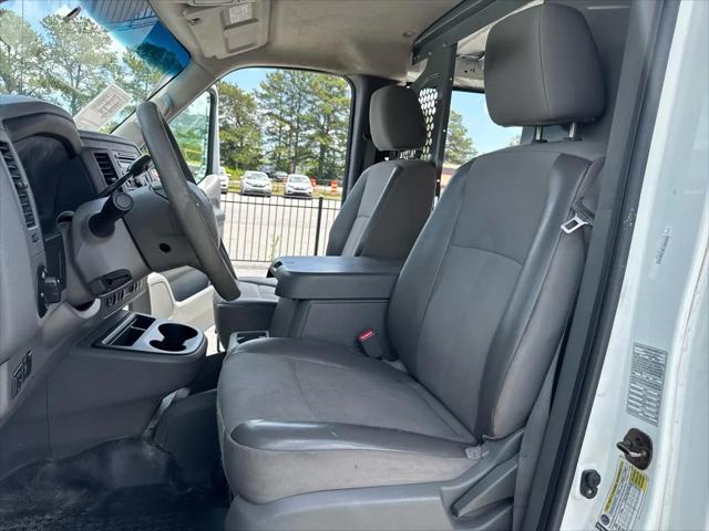 2017 Nissan 2500 SV V6