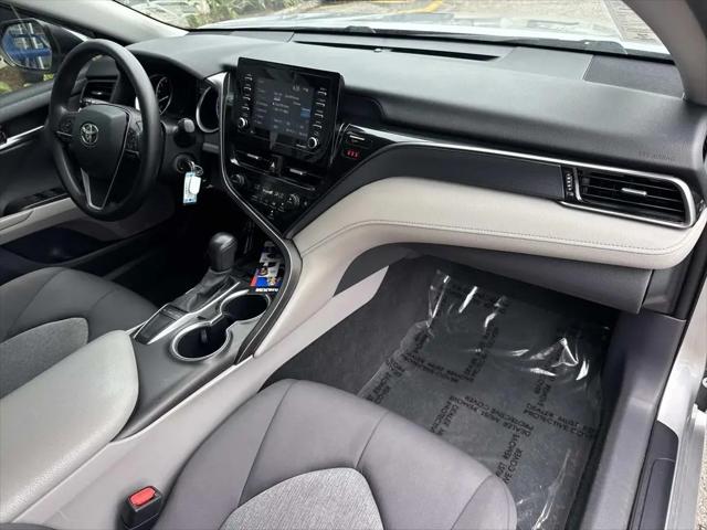 2022 Toyota Camry LE
