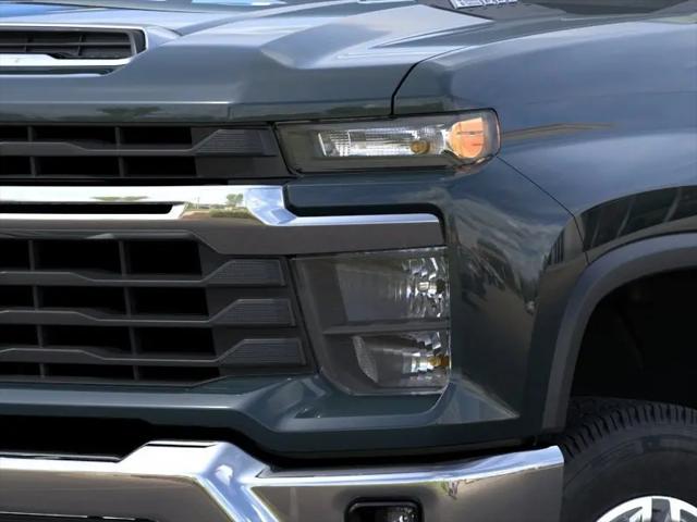 2026 Chevrolet Silverado 2500HD Crew Cab, Standard Bed, LT, 4WD