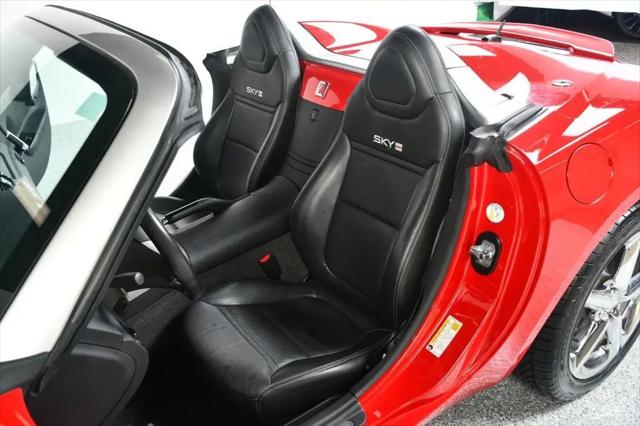 2007 Saturn Sky Red Line