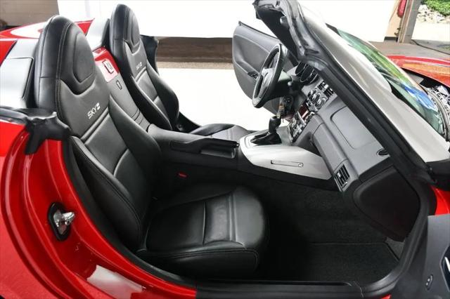 2007 Saturn Sky Red Line