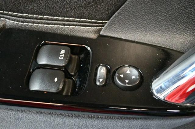 2007 Saturn Sky Red Line