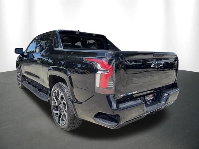 2025 Chevrolet Silverado EV RST