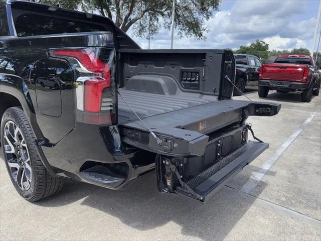 2025 Chevrolet Silverado EV RST