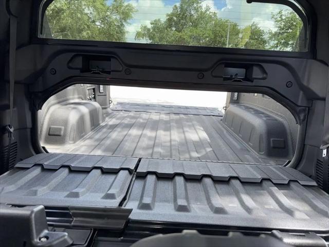 2025 Chevrolet Silverado EV RST