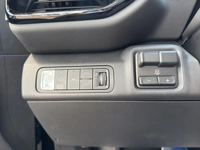 2025 Chevrolet Silverado EV RST
