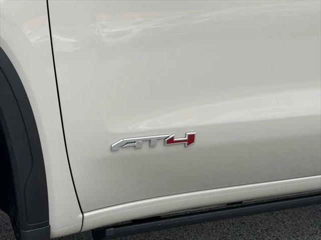 2026 GMC Sierra 1500 Crew Cab, Short Bed, AT4, 4WD