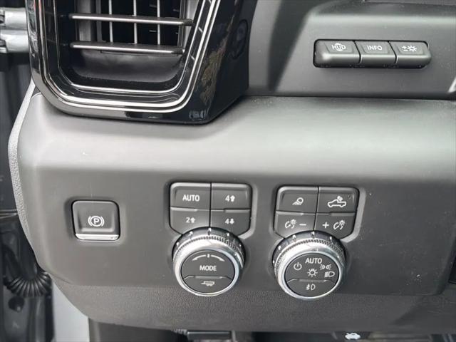 2026 GMC Sierra 1500 Crew Cab, Short Bed, AT4, 4WD