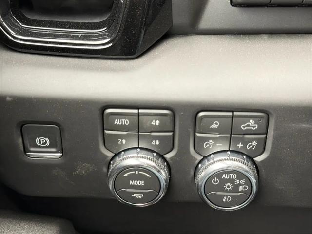 2026 GMC Sierra 1500 Crew Cab, Short Bed, AT4, 4WD