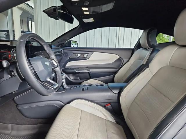 2024 Ford Mustang GT Premium Fastback